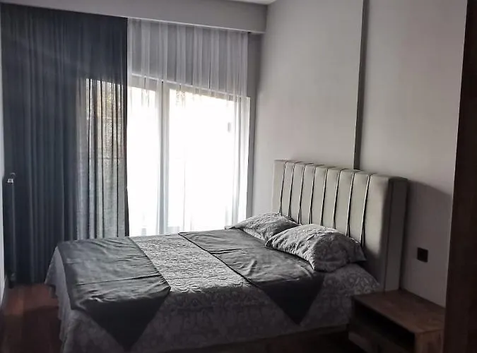 Benesta Beyoglu * İstanbul