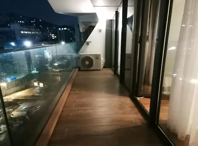 Benesta Beyoglu * İstanbul